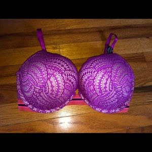 Victoria’s Secret Bombshell Bra